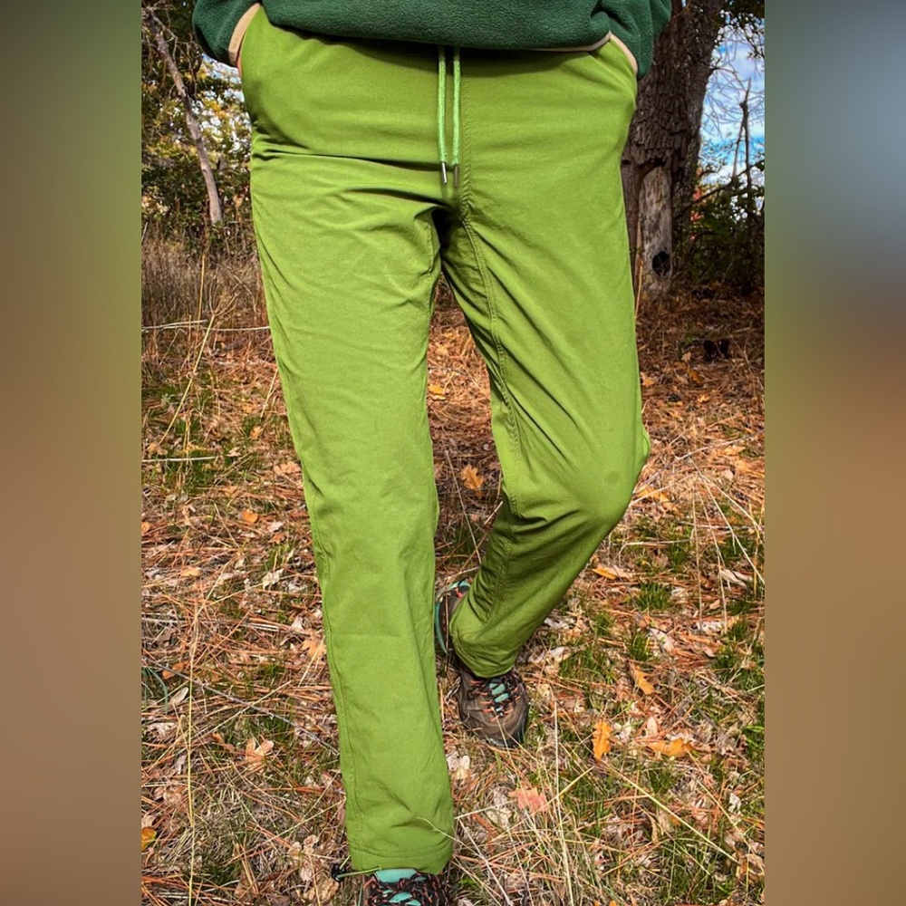 Wild Woods Hiking Pant. Sz XL. Beautiful GREEN!